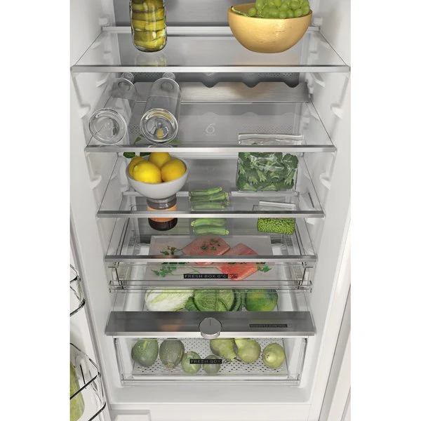Whirlpool WHC18 T332 P UK built in fridge freezer - Image 4